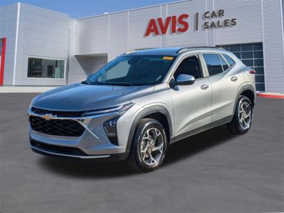 Used 2025 Chevrolet Trax LT w/ LT Convenience Package