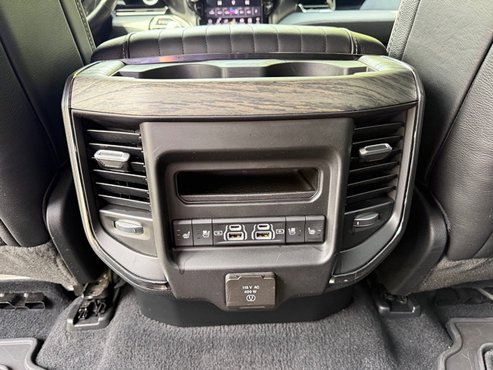 Used 2025 RAM 1500 Limited w/ Body Color Bumper Group AWD/4WD image 23