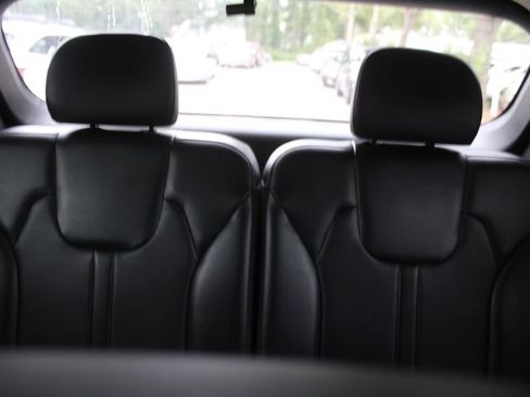 Certified 2025 Kia Sorento S FWD image 58