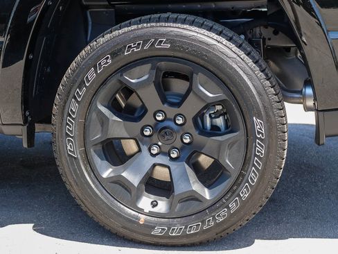 New 2026 RAM 1500 Big Horn w/ Night Edition AWD/4WD image 8