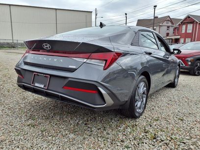 New 2025 Hyundai Elantra Blue