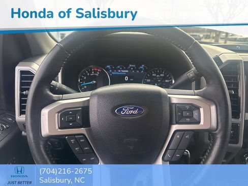 Used 2020 Ford F250 Lariat w/ Chrome Package image 14