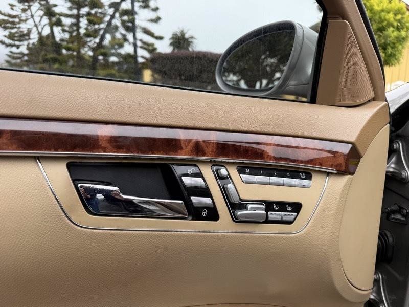 Used 2008 Mercedes-Benz S 550 image 30