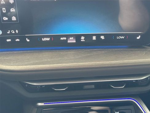 Certified 2025 Audi Q5 Premium w/ Convenience Package AWD/4WD image 16
