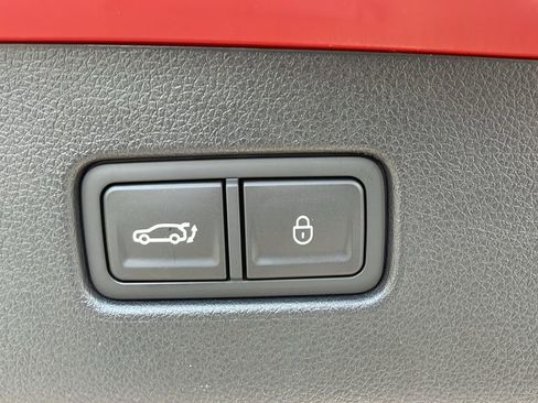 Used 2025 Genesis GV70 2.5T image 31