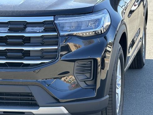 New 2026 Ford Explorer Active image 44