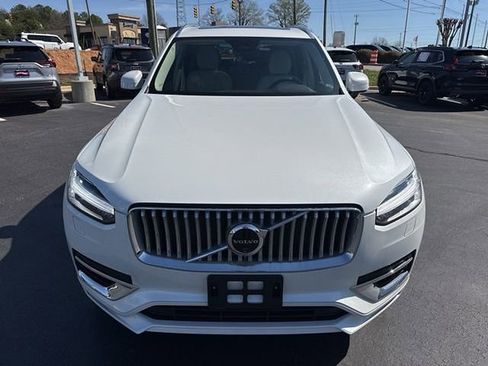 Used 2025 Volvo XC90 T8 Plus w/ Protection Package Premier image 8