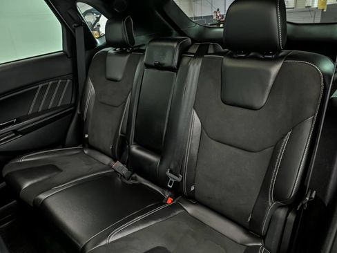 Used 2020 Ford Edge ST w/ Equipment Group 401A AWD/4WD image 16