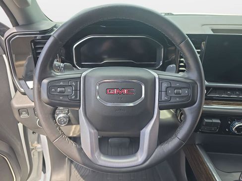 Used 2023 GMC Sierra 1500 Elevation w/ Preferred Package AWD/4WD image 14