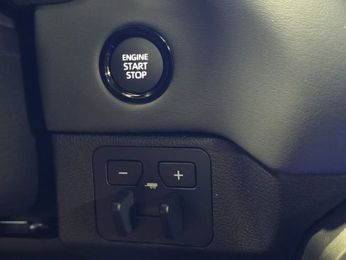 New 2026 Toyota Tundra Platinum image 9