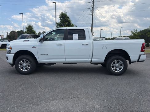 Used 2024 RAM 2500 Laramie AWD/4WD image 5