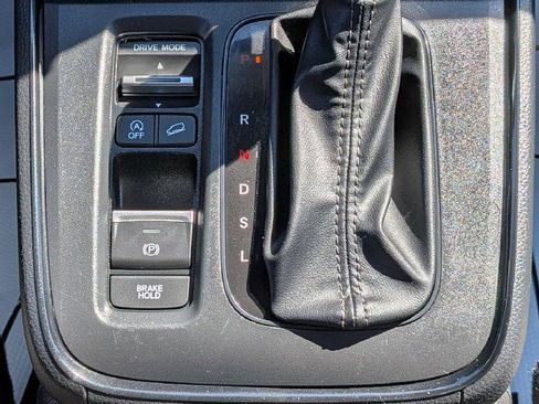 Certified 2025 Honda CR-V EX image 20