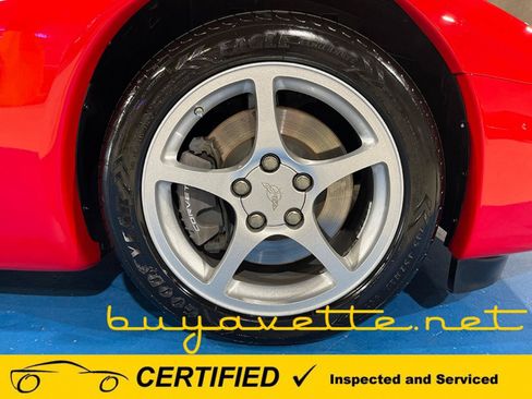 Used 2000 Chevrolet Corvette Coupe RWD image 9