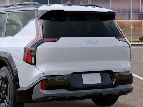 New 2026 Kia EV9 GT-Line AWD/4WD image 13