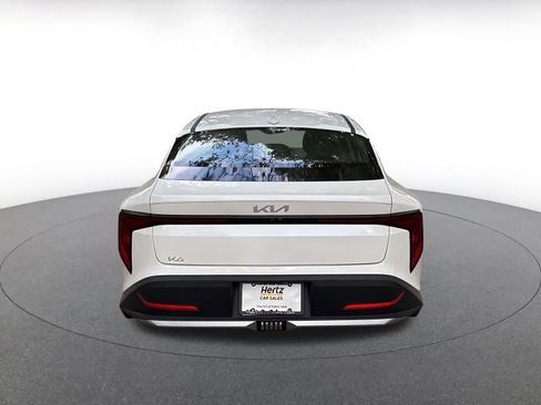 Used 2025 Kia K4 LXS FWD image 18