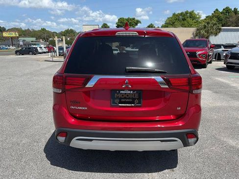 Used 2020 Mitsubishi Outlander LE image 5