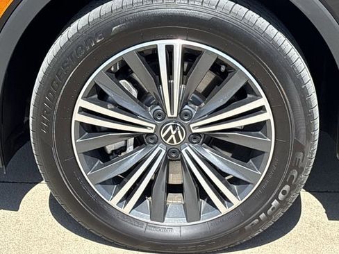 Used 2024 Volkswagen Tiguan Wolfsburg Edition image 10