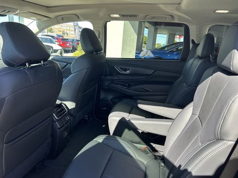New 2026 Subaru Ascent Limited AWD/4WD image 18