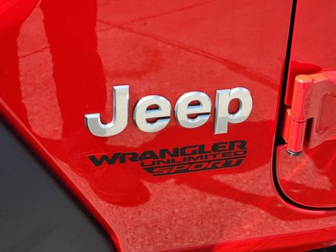 Certified 2021 Jeep Wrangler Unlimited Sport AWD/4WD image 11