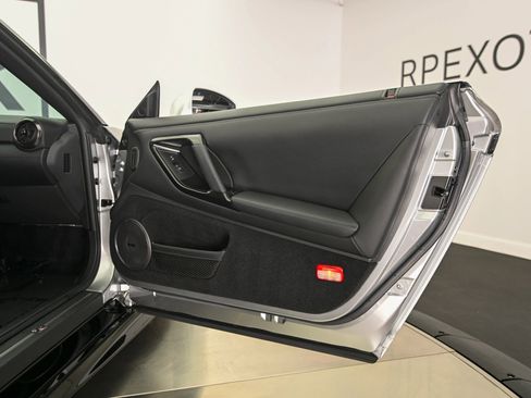 Used 2024 Nissan GT-R Premium w/ Floor Mat Package AWD/4WD image 43