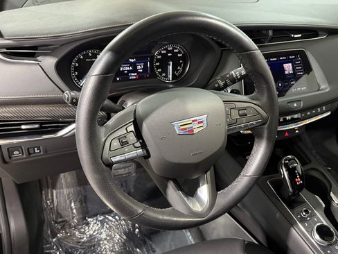 Certified 2023 Cadillac XT4 Sport image 4
