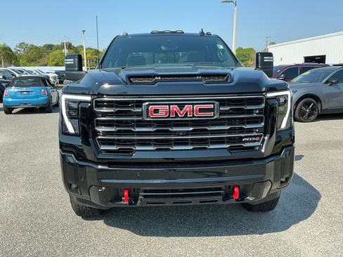 Used 2025 GMC Sierra 2500 AT4 w/ AT4 Premium Plus Package image 12