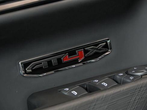 New 2026 GMC Sierra 1500 AT4X w/ LPO, Black Badging Package AWD/4WD image 8