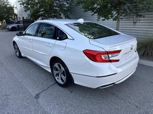 Used 2018 Honda Accord EX-L image 3