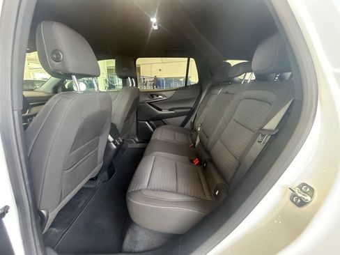 Used 2025 Chevrolet Equinox LT image 31