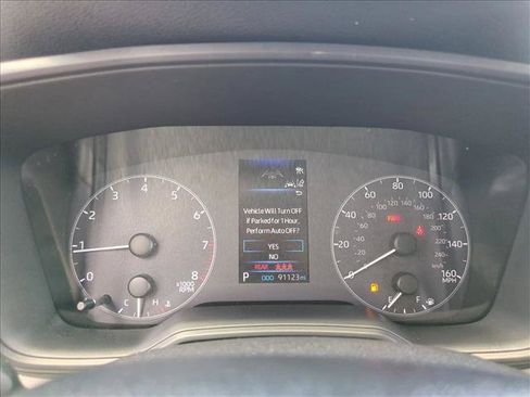 Certified 2025 Toyota Corolla Cross LE FWD image 11