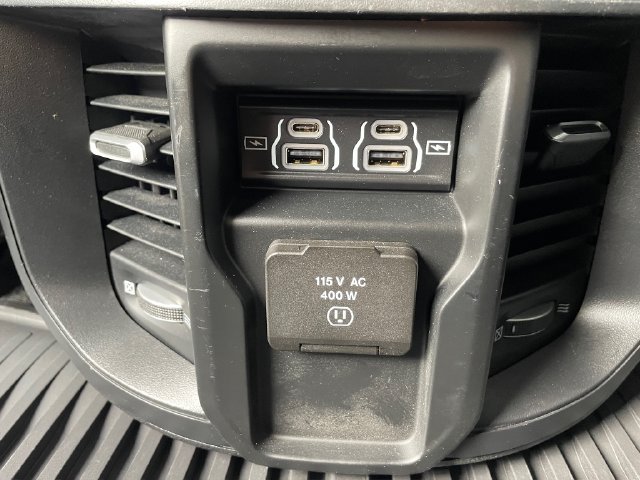 Used 2023 RAM 2500 Laramie AWD/4WD image 30