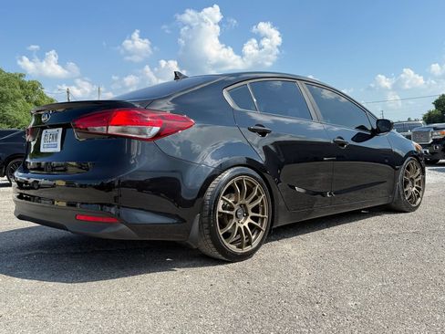 Used 2018 Kia Forte LX w/ LX Rear Camera Package FWD image 6