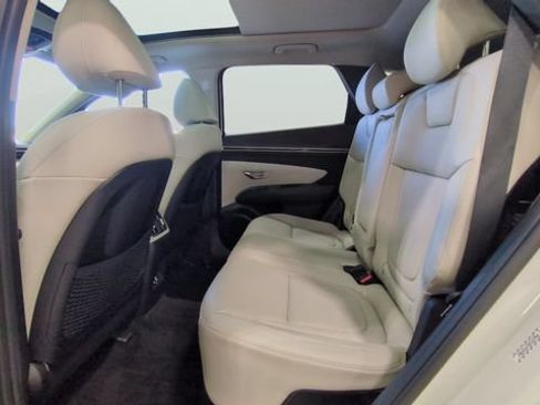 Used 2023 Hyundai Tucson Limited AWD/4WD image 17