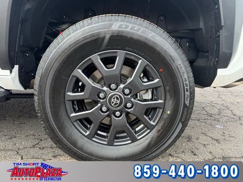 Used 2025 Toyota 4Runner SR5 image 13