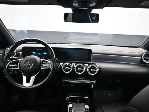 Used 2020 Mercedes-Benz CLA 250 4MATIC image 42