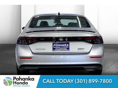 Used 2025 Honda Accord Sport image 4
