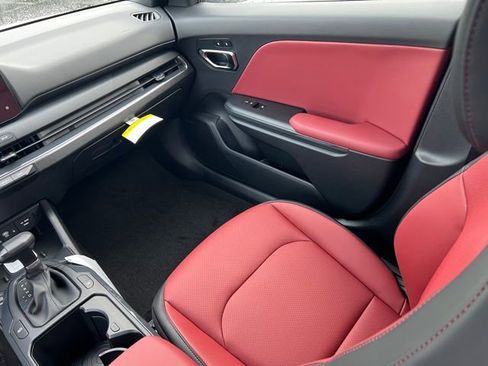 New 2025 Kia K4 GT-Line Turbo w/ GT-Line Premium Package FWD image 14
