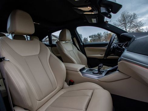 Used 2022 BMW 430i Gran Coupe w/ M Sport Package image 20