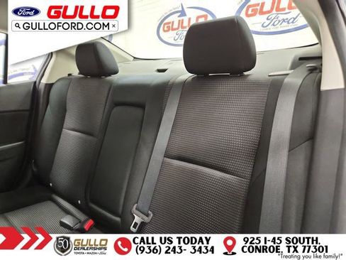 Used 2013 MAZDA MAZDA3 i Touring image 13