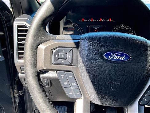 Used 2019 Ford F150 XLT w/ Equipment Group 302A Luxury AWD/4WD image 12