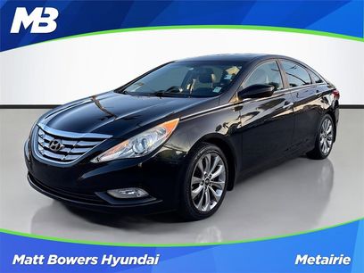 Used 2012 Hyundai Sonata SE w/ Navigation & Sunroof Pkg