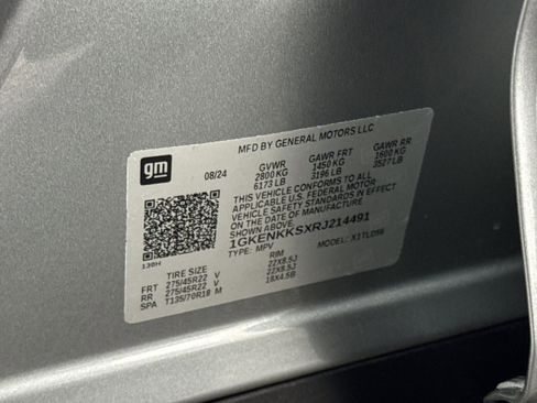 Used 2024 GMC Acadia Elevation w/ Black Edition image 30