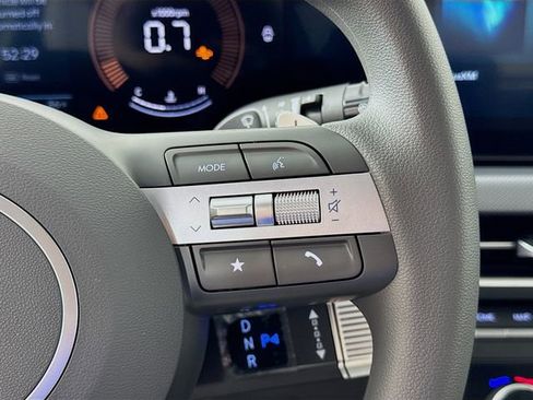 Used 2025 Hyundai Sonata SEL image 17