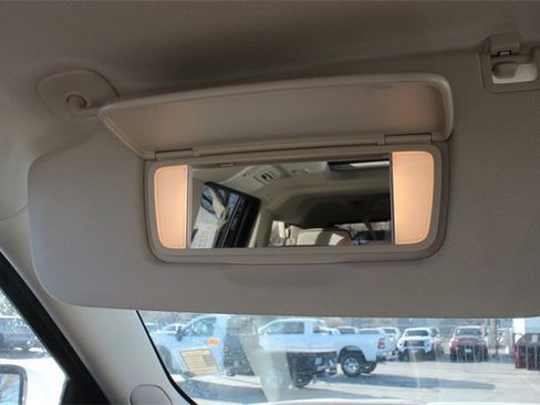 Used 2024 GMC Yukon XL Denali w/ Denali Reserve Package image 39