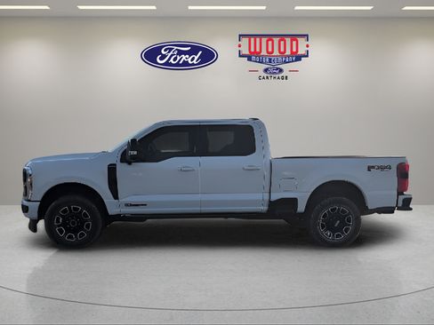 Used 2026 Ford F250 Platinum AWD/4WD image 6