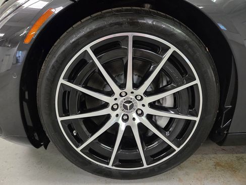 Used 2022 Mercedes-Benz EQS 450+ Sedan image 13