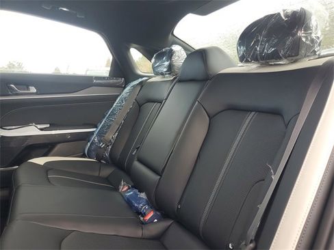 New 2026 Kia K5 GT-Line image 9