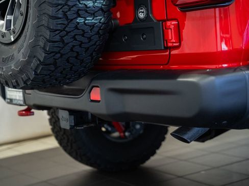 New 2026 Jeep Wrangler Unlimited Rubicon AWD/4WD image 7
