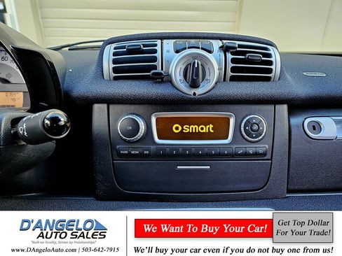Used 2013 smart fortwo pure RWD image 31