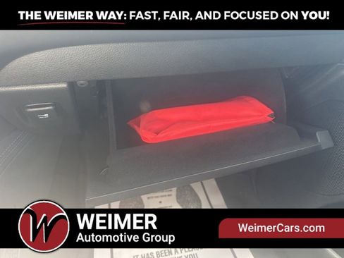 Used 2024 Dodge Durango SXT AWD/4WD image 33